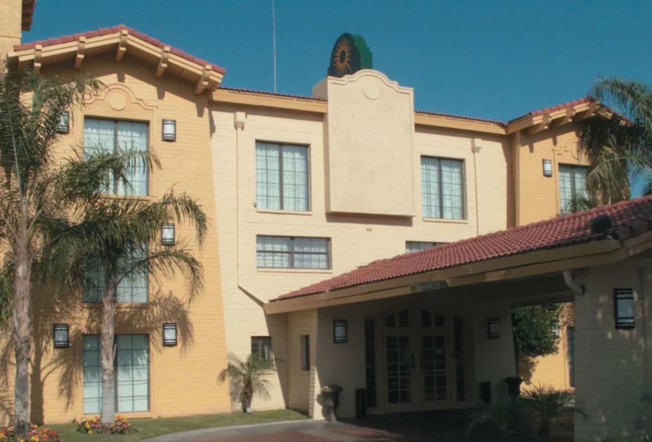 La Quinta Inn By Wyndham Bakersfield South Exterior photo